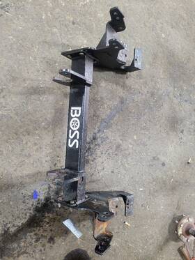 587.fd8317 Boss Snow Plow Mount 2017 Ford F250