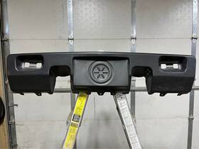 Msc09409 Boss Oem Genuine Kit-bumper Trim Chevy 1500 14-15