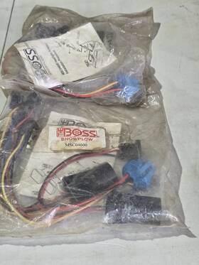 Msc04600 Boss Plow 2 Sets Of New Head Light Adapters