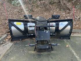 Msc18782 Boss Snowplow 8ft2 Inch Stainless Steel Xt Plow