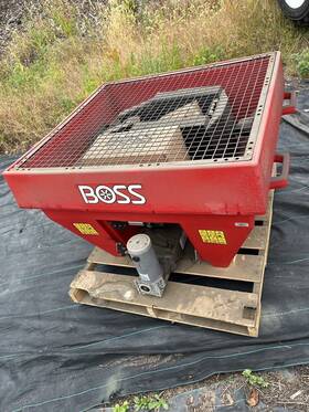 Vbx3000 Boss New Utv/side By Side Poly Hopper Salt Spreader With Spinner Assy