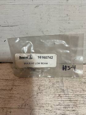 16160742 Buyers Snowdogg Replacement Low Beam Snow Plow Bulb New In Package H3-4