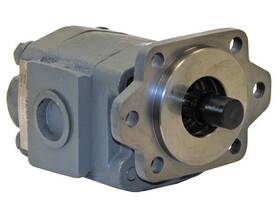 H2136201 Buyers Products Hydraulic Gear Pump With 7/8-13 Spline Shaft And 2in Diameter
