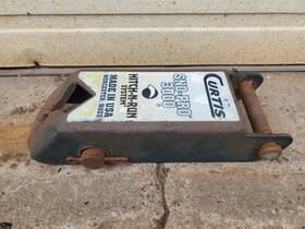 1tbp109 Curtis Sno-pro 1tbp40 1tbp42 1tbp108 Oem 3000 Lift Arm With Pins And Spacers Hitch-n-run Snow Plow