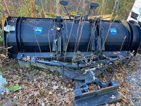 4u2220 Everest Plow