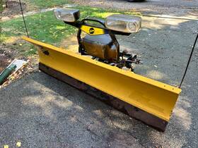 16033120532469400 Fisher Snow Plow Blade 7 1/2 Ft - Electric With Joystick