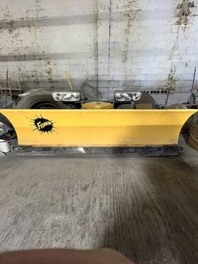 27775 Fisher 7 6 Inch Sd Series Plow With Minute Mount 2 System Low Use Complete