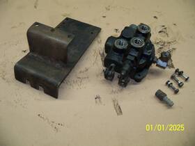 46627 Fisher 2 Cable Hydraulic Snow Plow Control And Mounting Bracket /