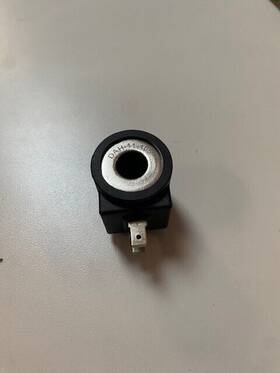 7639k-2 Fisher Coil With Spade Terminals
