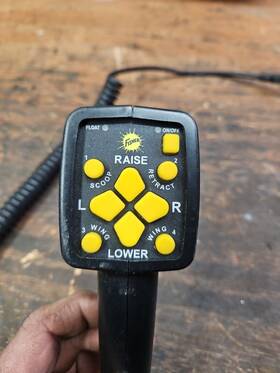 J7607 Fisher Fischer Fish Stick Controller