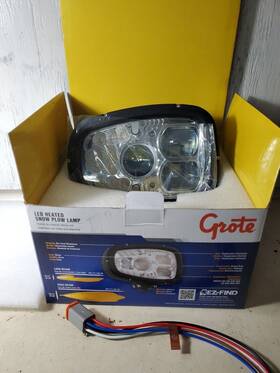 84641-5 Grote 846415 Rh Led Heated Plow Light Right