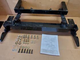 25012234 Hiniker Quick-hitch Snow Plow Mount 99-10 Chevy/gmc Silverado/sierra Qh
