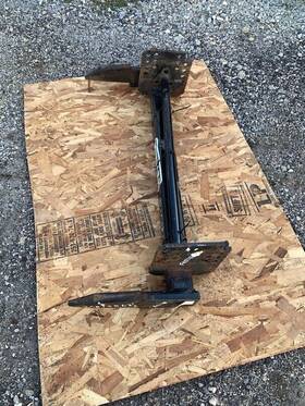 25012862 Hiniker Plow Mount Qh2 Ford 08-16 4 F250-f550