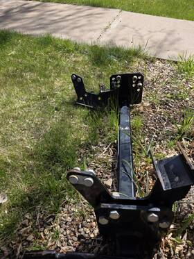 25013722 Hiniker Plow Mount Fits 2017 And Newer Ford F250-350-450-550 Superduty