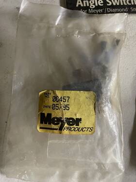 08457 Meyer Snowplow O E M Switch Kit