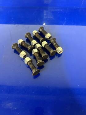 08692 Meyer Bolt Set 7.5/