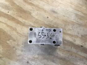 15556 Meyer Meyers Plow E46 #15556 Valve Block