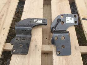 Meyer 19747-19748 Genuine Snow Plow Front L.h. R.h. Side Mount Brackets 19747 19748 17165