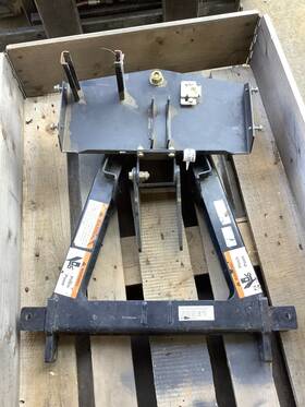 96107513 Sno-way Snoway 26 A-frame Assembly