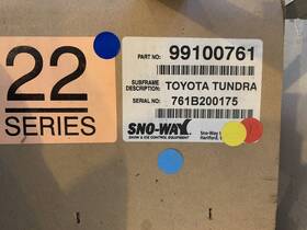 99100761 Sno-way 99100852 Snoway Toyota Tundra 2000-2006 22 Series Plow Mount New Old Stock