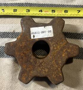 06022-001-00 Swenson 61171 Meyer 6 Tooth Sprocket Gear For Drag Chain Spreader