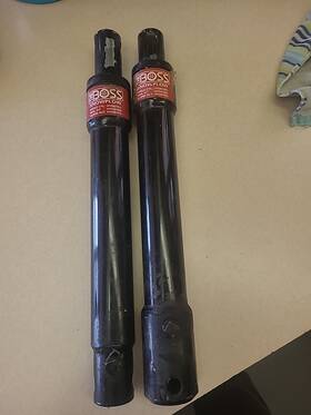 Hydo7014 The Boss Hydo1603 2 Snowplow Cylingers Used