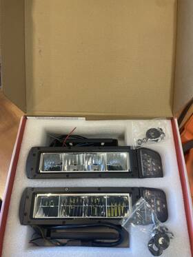 Uni-bond Lwp1330-2k Uni-bond Led Snow Plow Light
