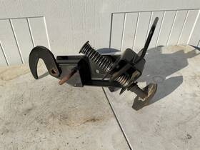 1304414 Western 67846 72617 Snow Plow Stand Assembly Right Passenger Side