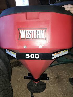 95330 Western Low-profile Tailgate Spreader Model 500 Pick Up Only